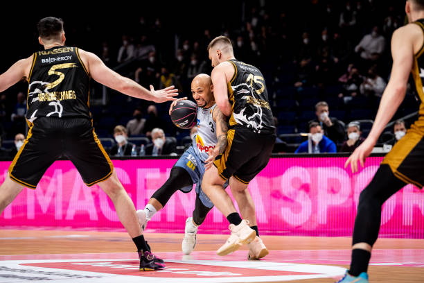 高度协同的 高度协同的