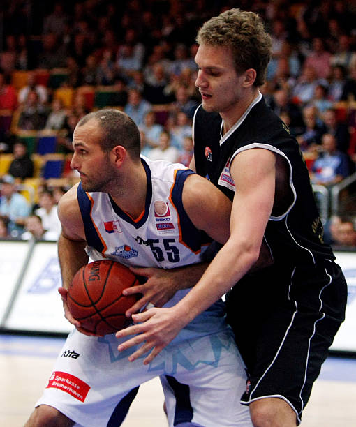 这一决定不 这一决定不